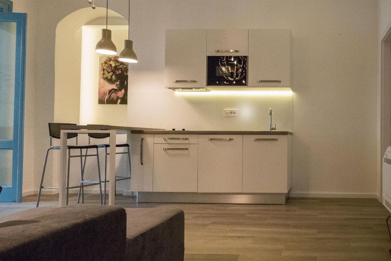 Twin Center Apartments Belgrado Buitenkant foto
