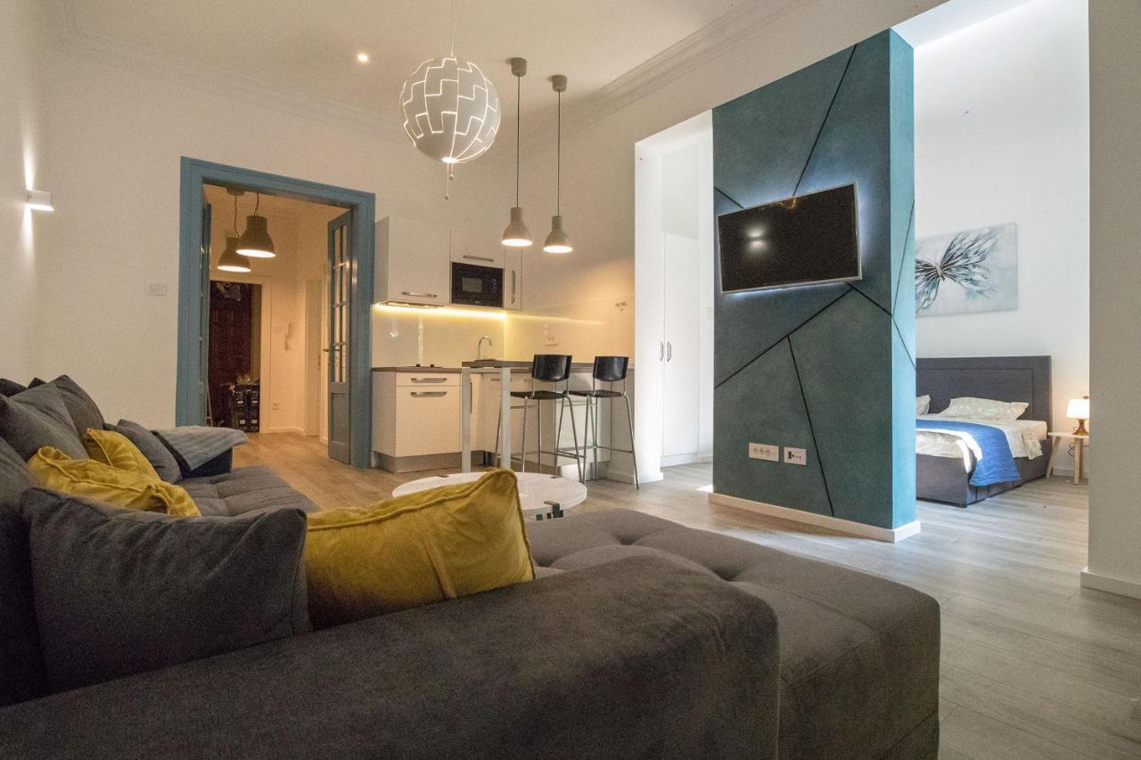 Twin Center Apartments Belgrado Buitenkant foto